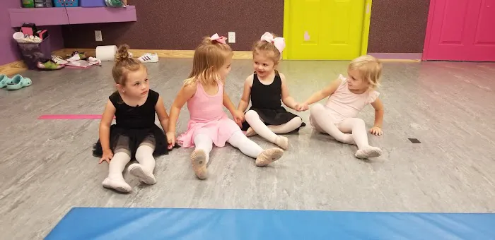 Tippy Toes Dance Studio Picture 10