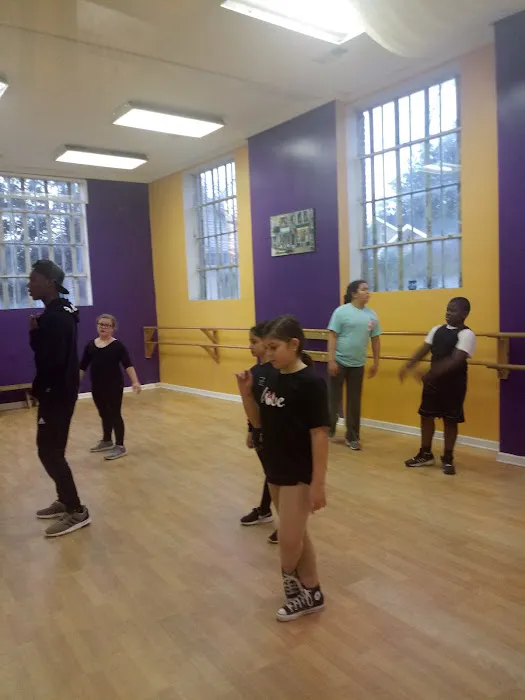 Arts Co of Faison Picture 1
