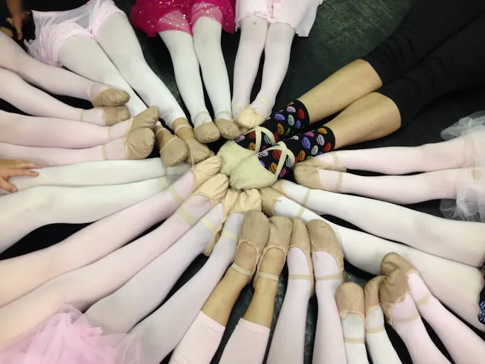 Dance Works Picture 6