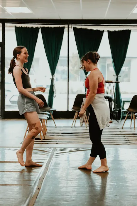 Riverwalk Dance Collective Picture 9