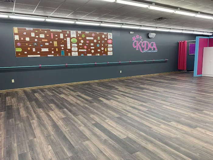 Kristy's Dance Academy Picture 1