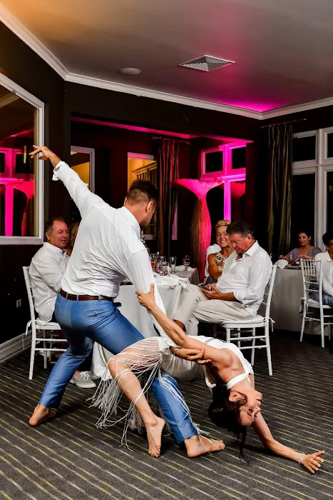 Merenkov Ballroom Picture 8