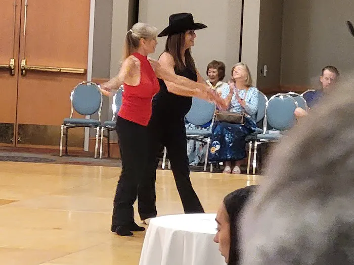 DB Dance Lessons Picture 3