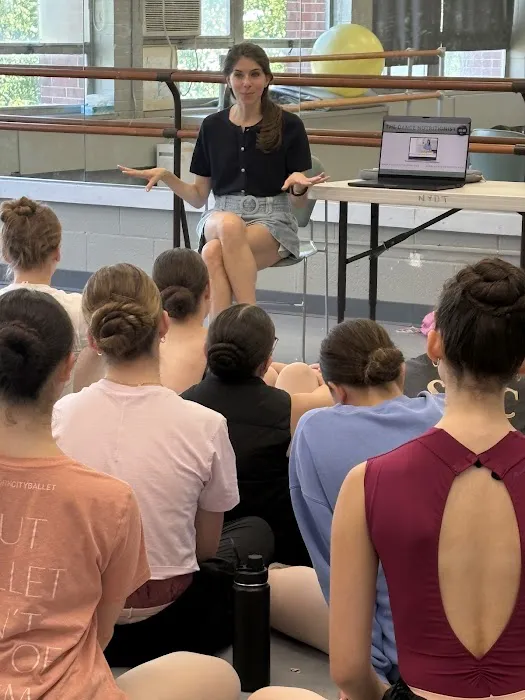 To The Pointe Nutrition- For Dancers Picture 3