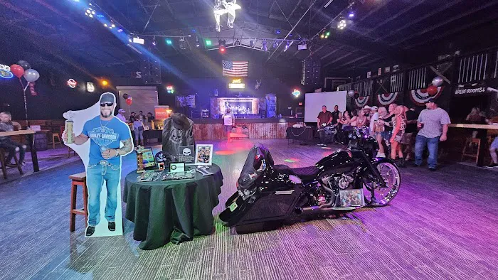 Cowboys Dance Hall Picture 6