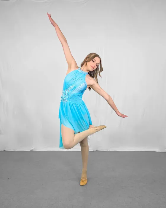 Captivating Dance Studio Picture 1