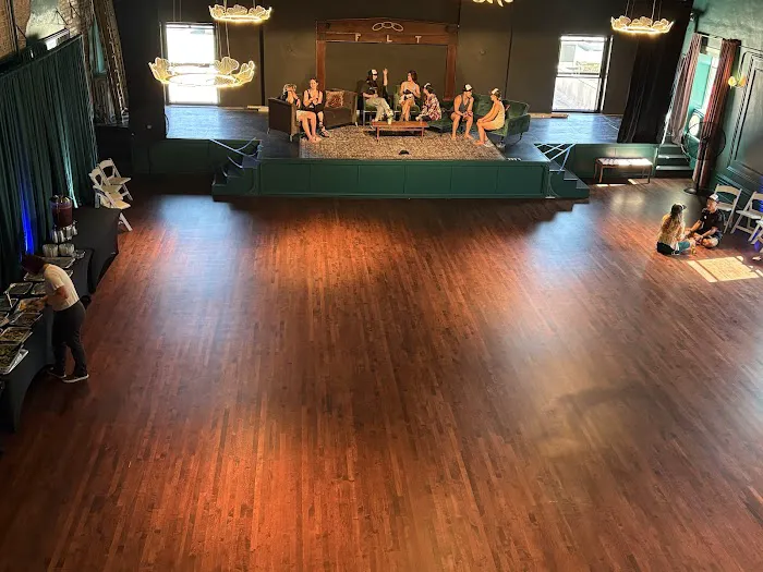 Reverie Ballroom Picture 7