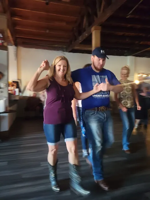 Cotton Eyed Joes Picture 4