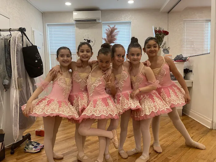 Ballet House Picture 10