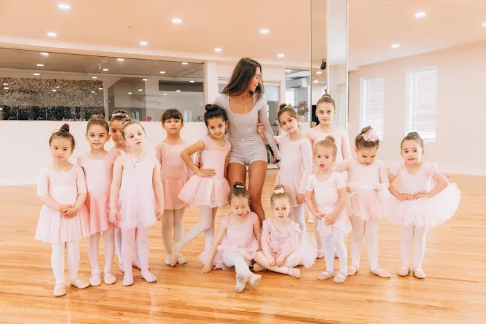 Ballet House Picture 8
