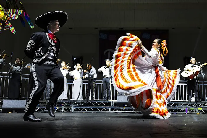 Ballet Folklorico de Chicago Picture 5