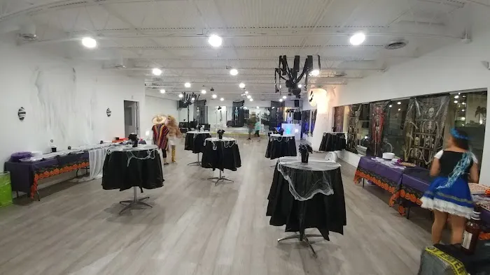 Loibels Fitness Dance Center Picture 2