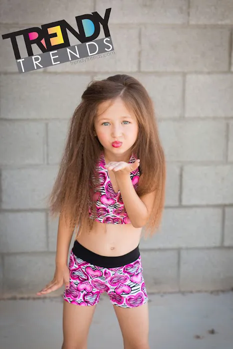 Trendy Trends Picture 7