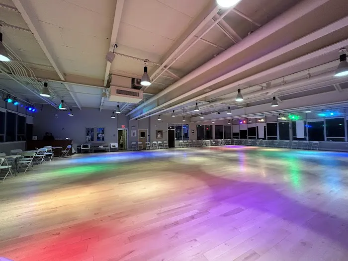 Boston Ballroom® Picture 4