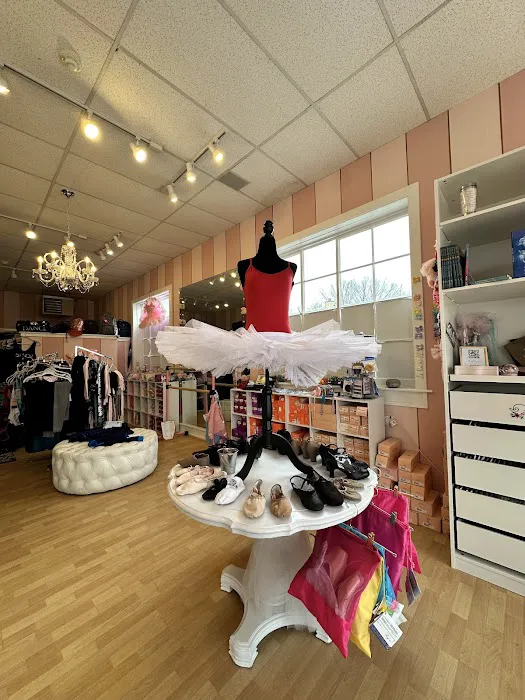 Saxton Dance Shoppe Picture 7