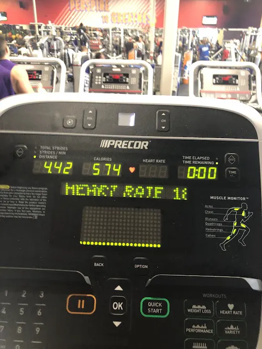 Crunch Fitness - Lake Nona Picture 7