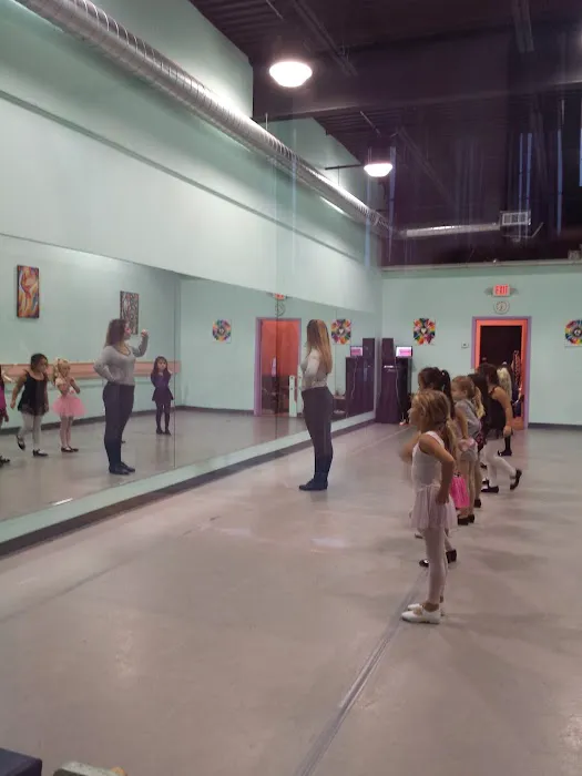 Creative Inspiration Academy Picture 2