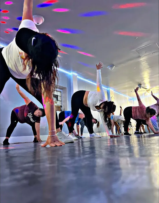 Shine Zumba Fitness Picture 9