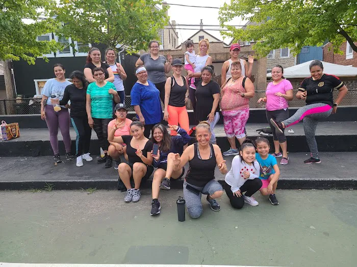 Shine Zumba Fitness Picture 6