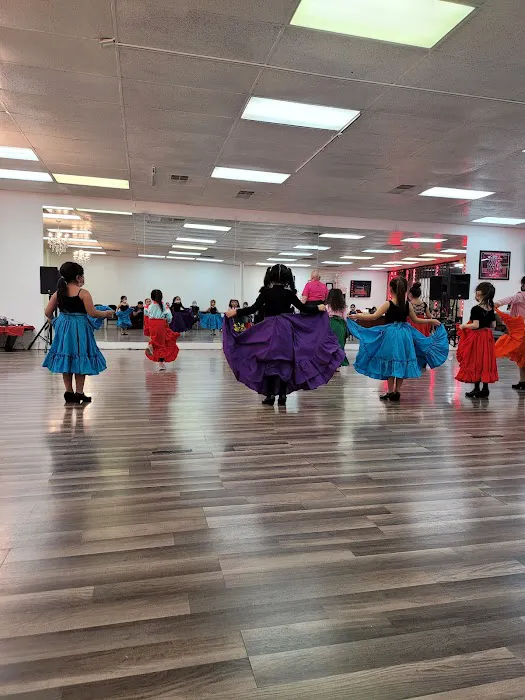 Cervera Dance Company Picture 1