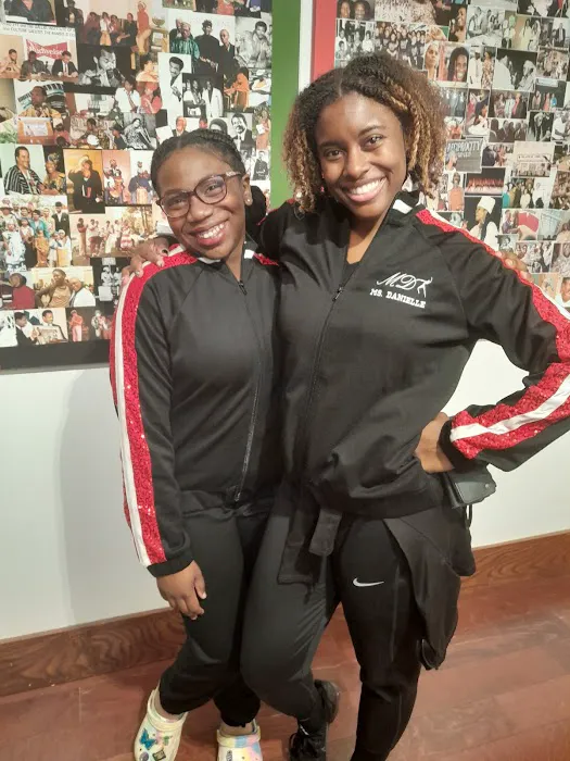 Mena's Dance Xchange Picture 9