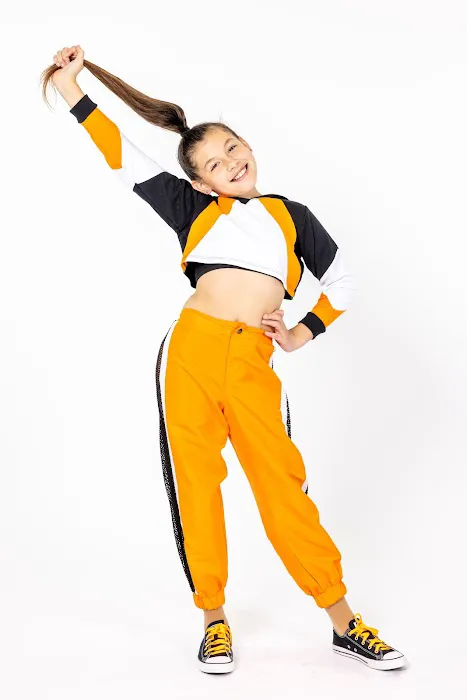Mena's Dance Xchange Picture 8