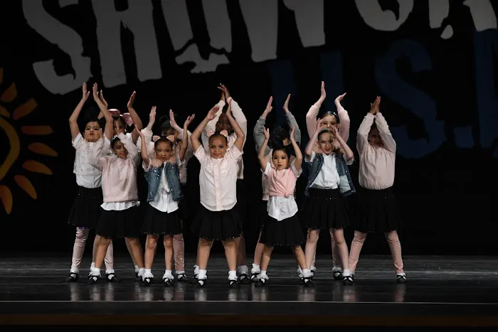 Amanda's Dance Express Picture 3