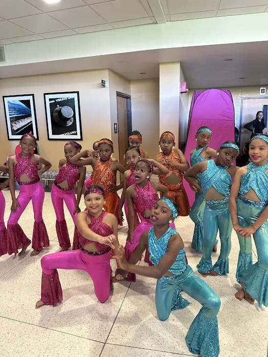 Fearless Headquarters Dance Studio Picture 9