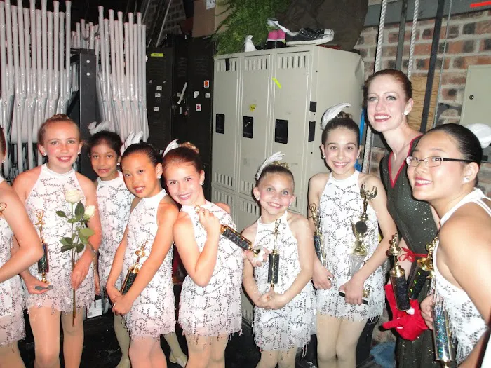 Arabesque Studio of the Dance Picture 9