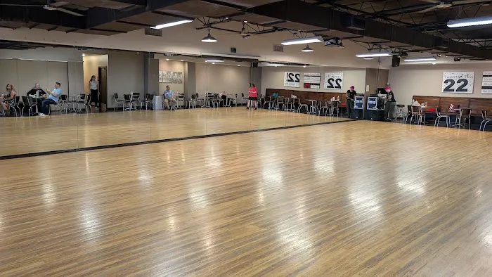 Studio 22 Picture 2