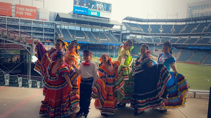 Ballet Folklorico De Dos Tierras Picture 8
