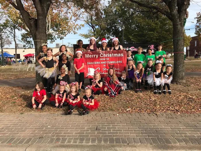 Stage Door School of Dance Picture 2