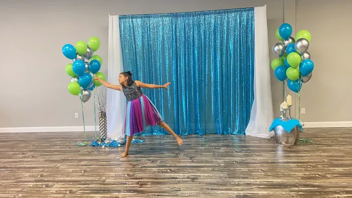 Milaana Dance Plano Picture 1