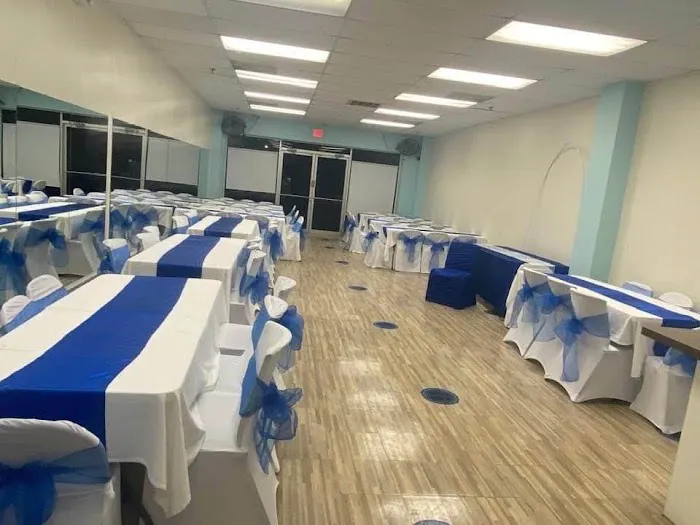 Imelda's dance studio Picture 6
