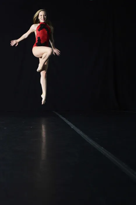Momentum Dance Picture 5