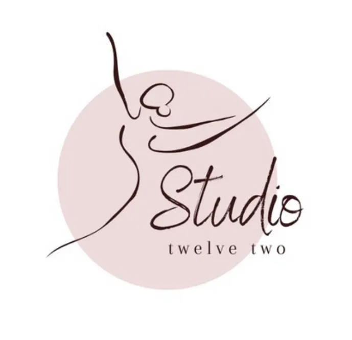 Studio twelve two Picture 1