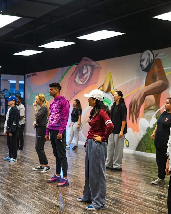 HQ Dallas Dance Studio Picture 2