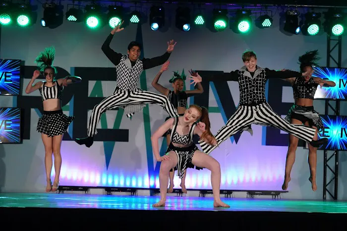 Top Hat Dance Centre Picture 6