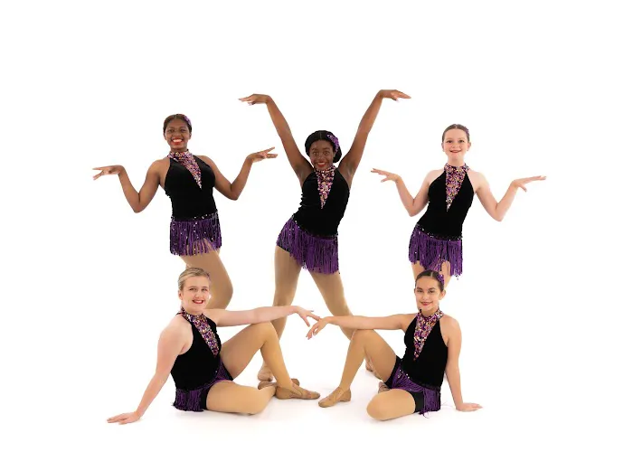 Turning Pointe Dance Studio (Forever Home) Picture 10