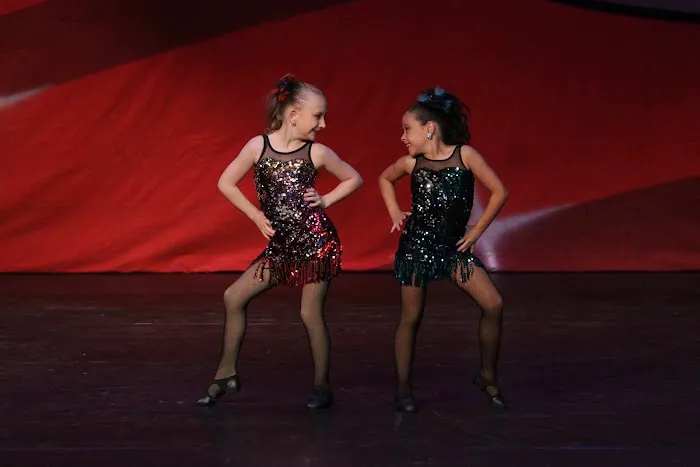 Dance Axiom Picture 4