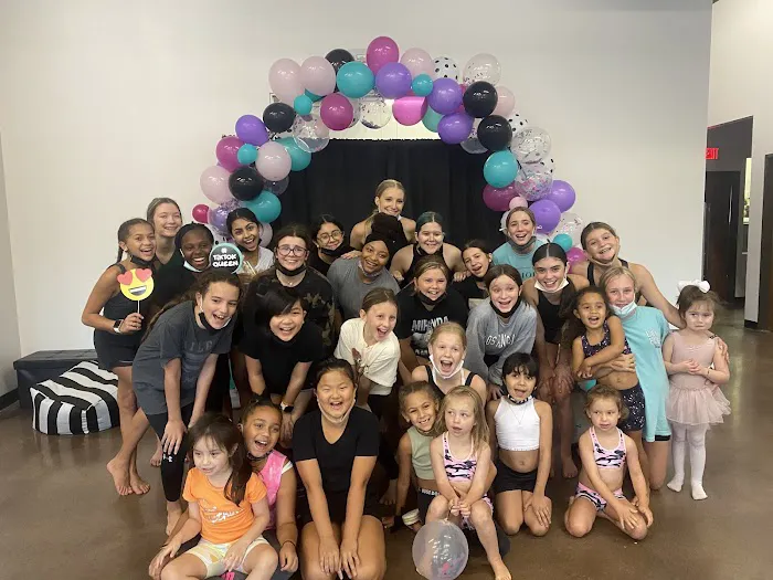 Studio 12 Dance Center Picture 6