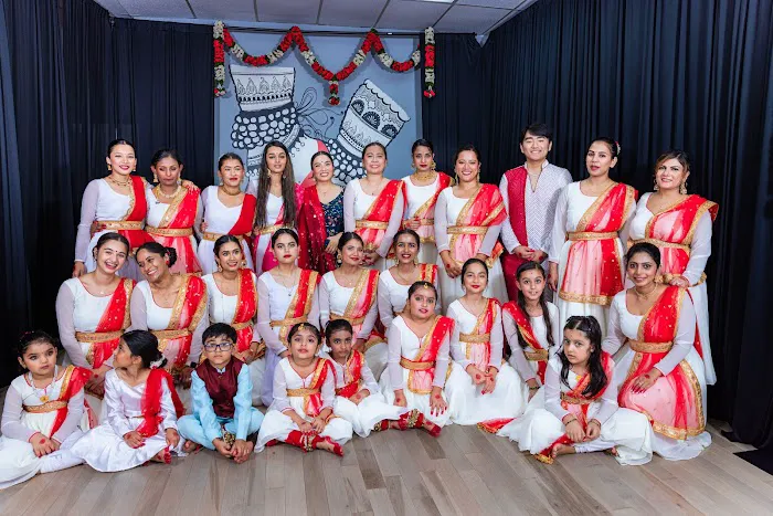Shruti's Dance & Yoga Picture 1