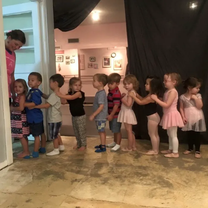 Wonderfully Made Dance Picture 7