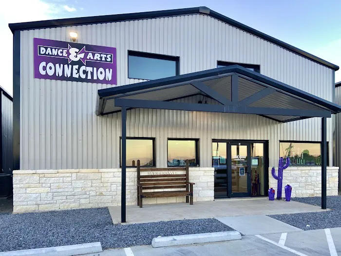 Dance & Arts Connection Picture 6