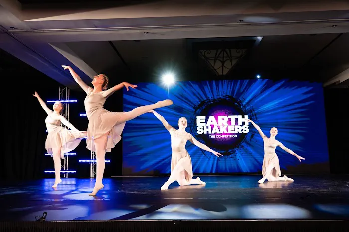 Keller's Grace of Dance Picture 1