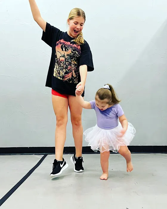 Fly High Dance & Performing Arts Picture 1