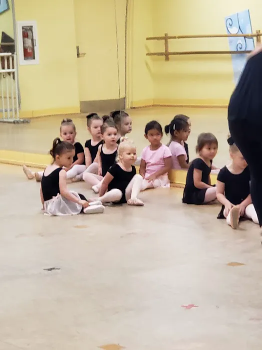 The Dance Movement Picture 4