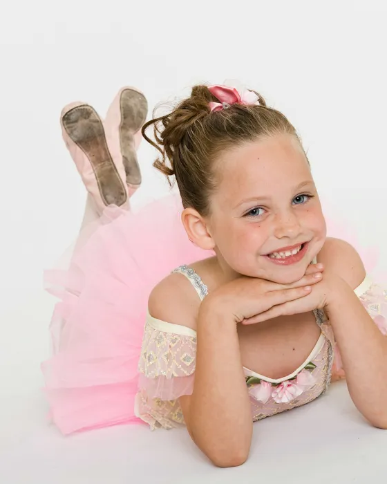 The Dance Movement Picture 7