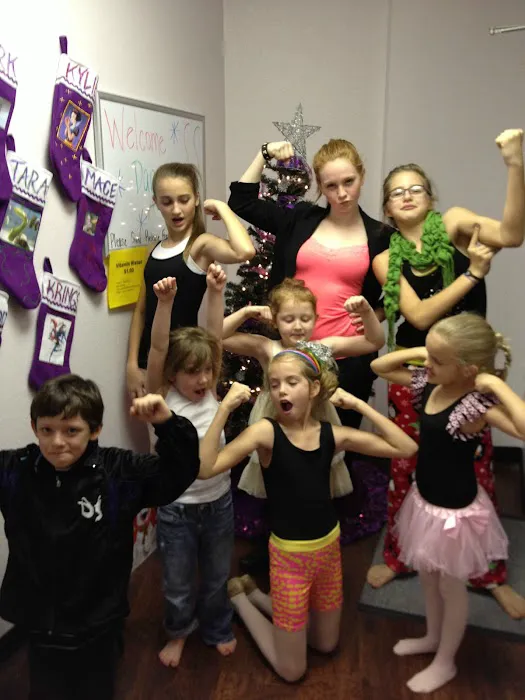 Dancer Strong Academy Picture 9