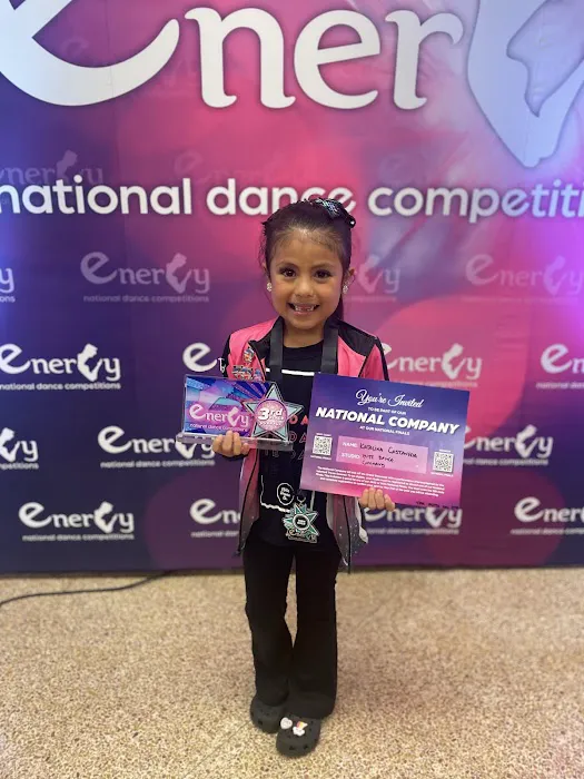Elite Dance Company Picture 8